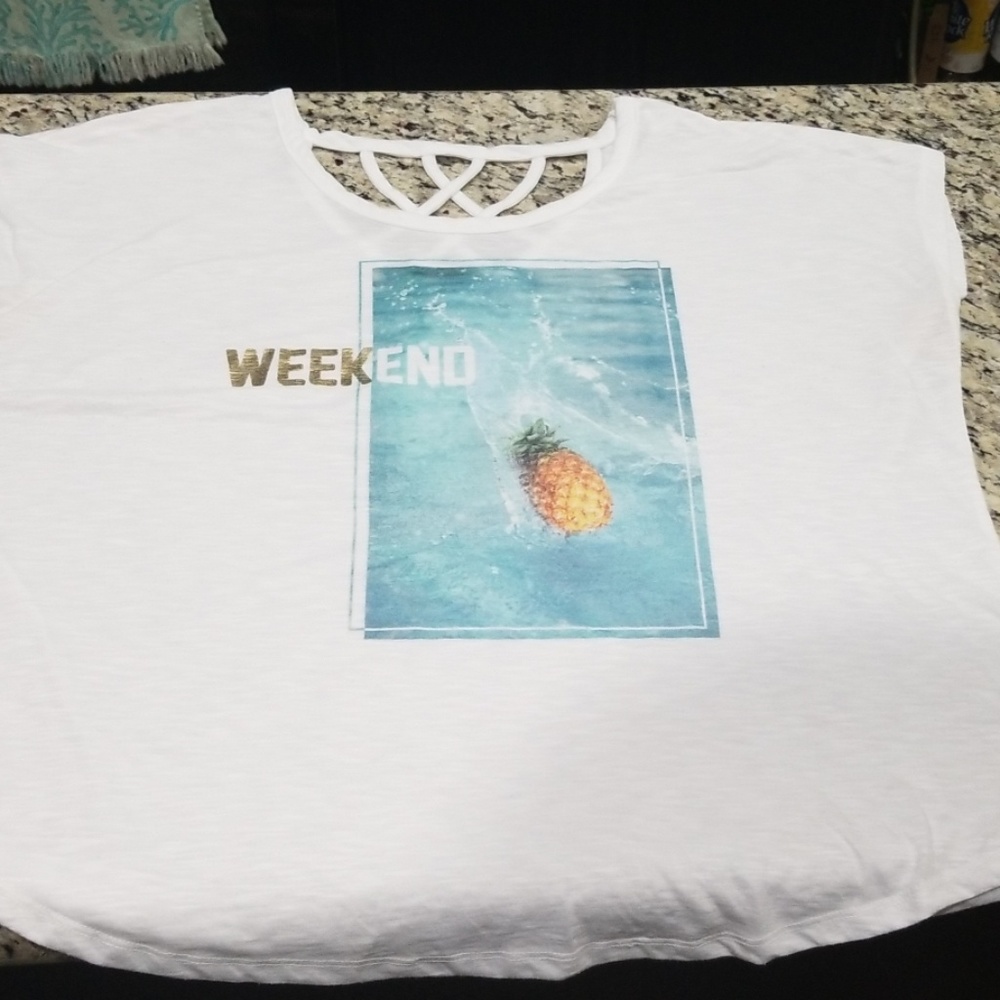 White pineapple shirt